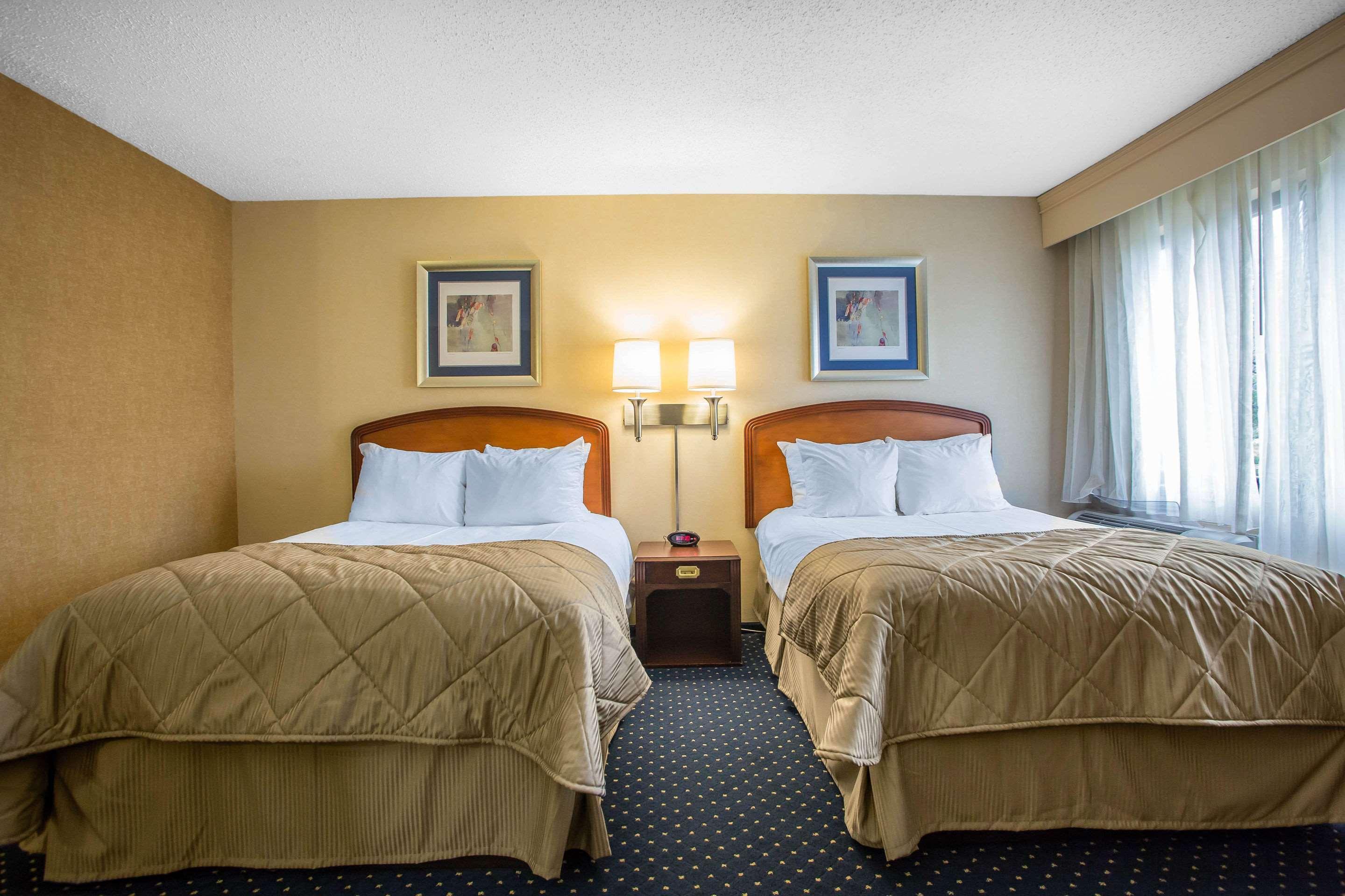 Clarion Inn Merrillville Exterior photo