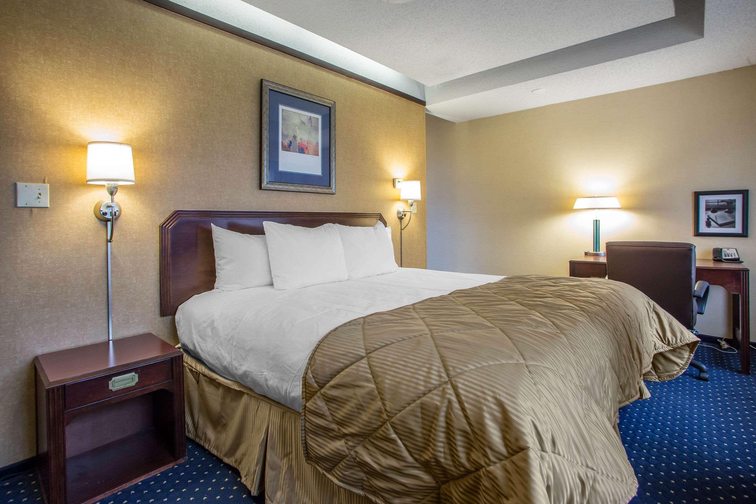Clarion Inn Merrillville Exterior photo